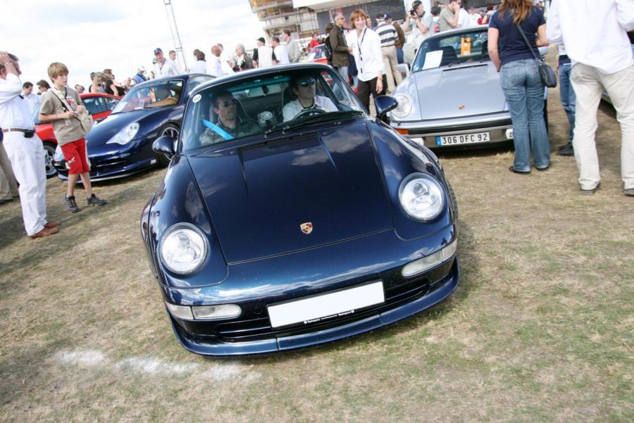  Porsche 911 GT2 1995 года  (фото 25 из 26)
